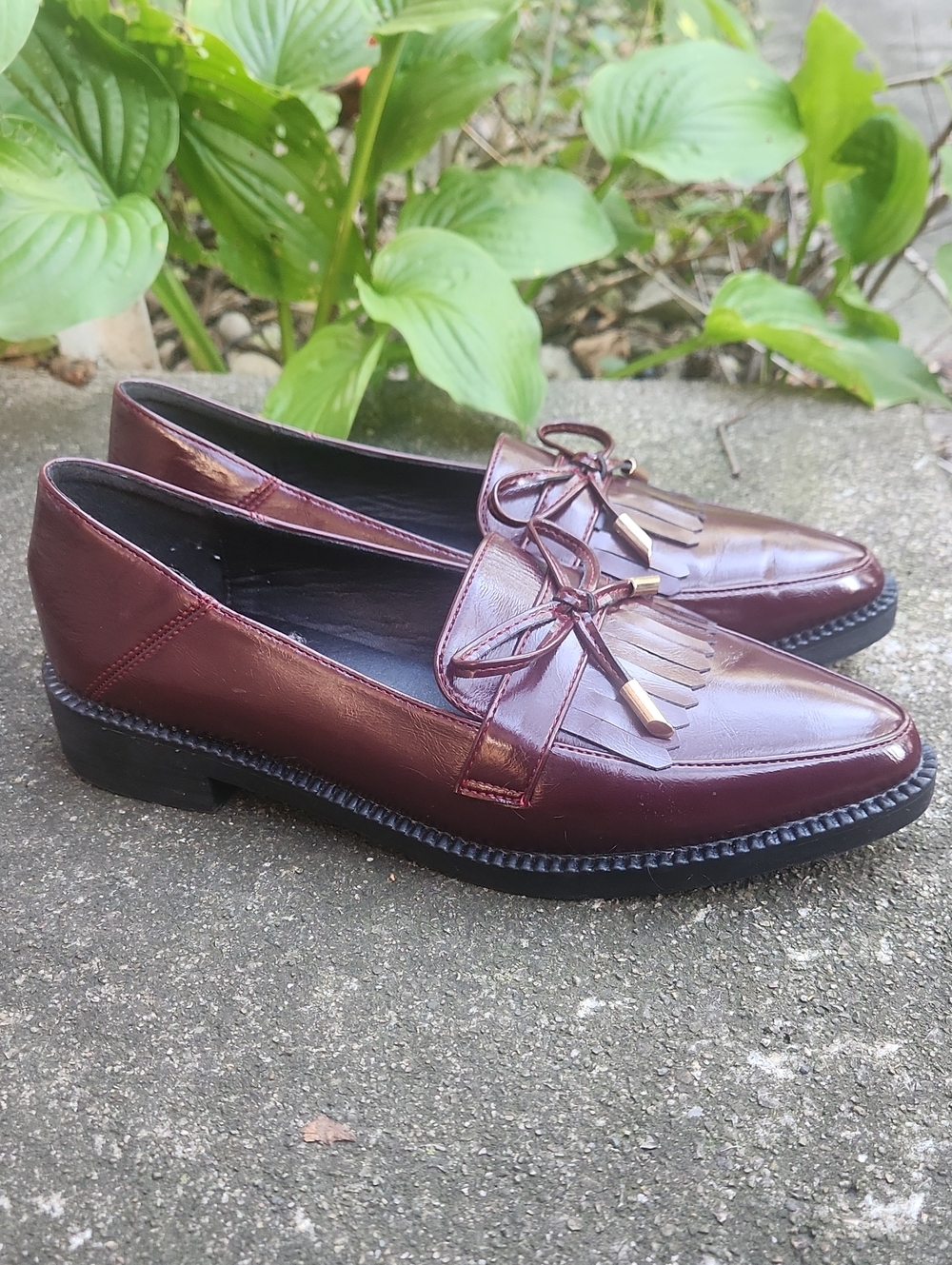 Women Unbranded Burgundy Fringed Chunky Tassel Loafers Shoes  Sz 9 / 40